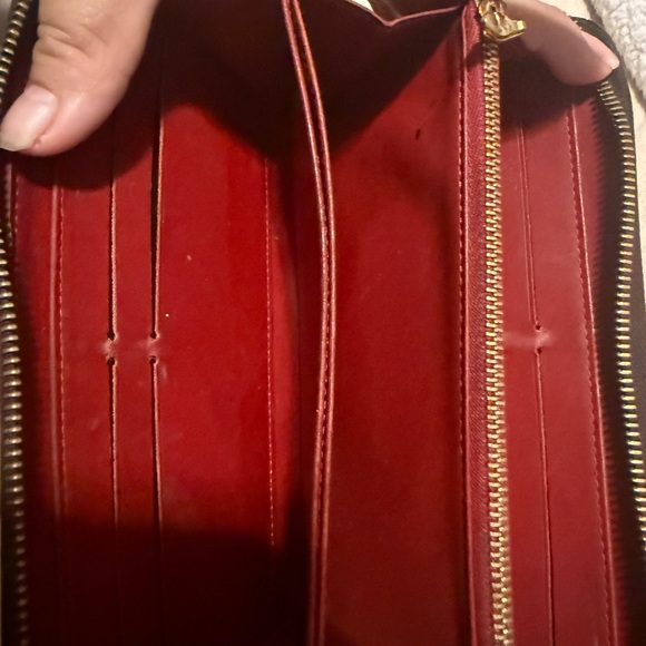 SOLD‼️‼️‼️‼️Louis Vuitton Cherry Red Monogram Wallet - Picture 6 of 10